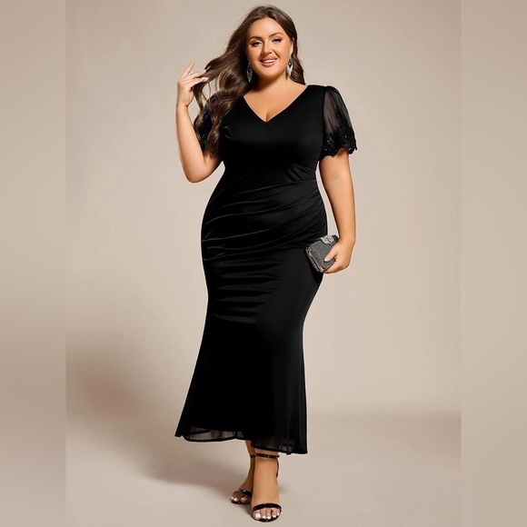 None Dresses & Skirts - 🆕Plus Size Short Sleeve Ruffled Fishtail V-Neck Dress